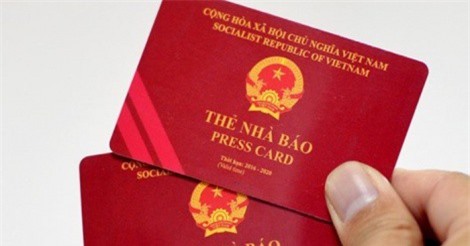 Nghệ An: Bắt 2 phóng viên nghi nhận tiền "làm luật"