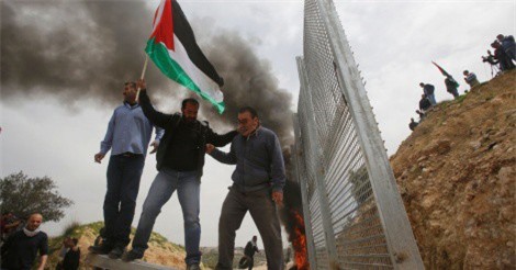 Palestine "nổi trận lôi đình" với quyết định của ông Trump về Jerusalem