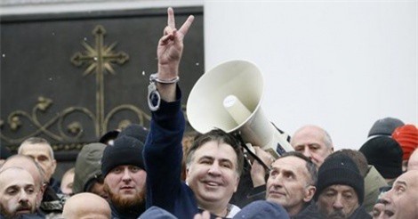 Cựu TT Gruzia Saakashvili không dự cuộc họp của người ủng hộ vì bị ốm