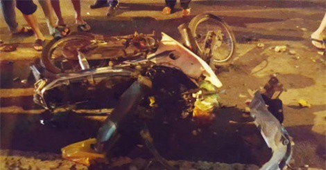 Đà Nẵng: Nữ tài xế bỏ chạy sau khi lái xe ôtô 7 chỗ gây tai nạn liên hoàn