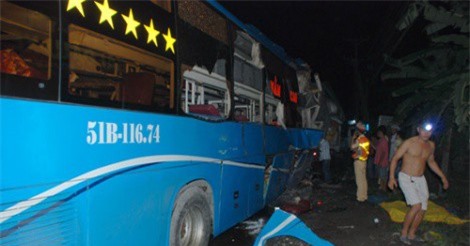 Tai nạn liên hoàn trên quốc lộ 1A, 13 người thương vong