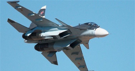 Chiến cơ Nga rượt đuổi F-22 Mỹ trên không phận Syria