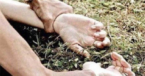 Bắt nam thanh niên hại đời hai đứa trẻ