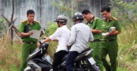 Bình Dương: Nam thanh niên sát hại người lái xe ôm, cướp tài sản