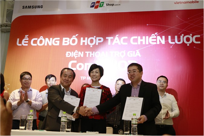 Sam sung, Vietnammobile và FPT shop hợp tác trợ giá điện thoại cho người tiêu dùng