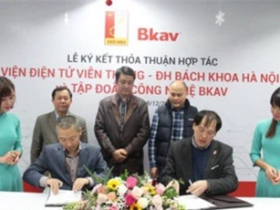 Bkav hợp tác ĐH Bách Khoa Hà Nội để phát triển công nghệ cho Bphone