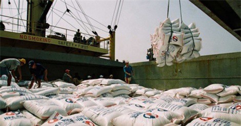 Hai kỷ lục về kinh tế Việt Nam trong vòng 48 giờ