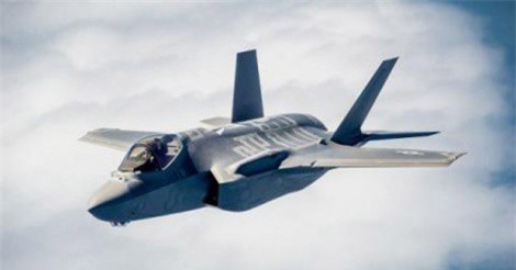 Tiêm kích Mỹ siêu tàng hình, lừa mọi hệ thống phòng không