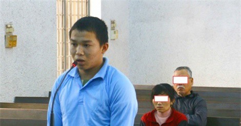 Đắk Lắk: Vào tù vì "quan hệ" với bé gái quen qua mạng