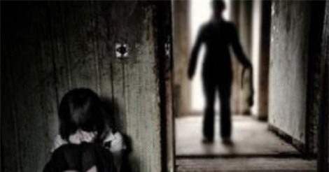 Lâm Đồng: Bắt đối tượng hiếp dâm cháu ruột của vợ