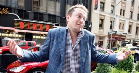 Tỷ phú Elon Musk sơ hở để lộ số điện thoại trên Twitter