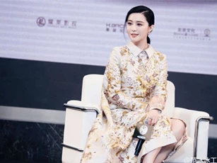10 sao Trung Quốc có thu nhập "khủng" nhất năm 2017: Dương Mịch, Triệu Lệ Dĩnh, Lộc Hàm “chào thua” Phạm Băng Băng