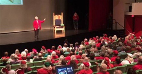 "Ghé thăm" trường đào tạo ông già Noel danh giá nhất thế giới ở Mỹ