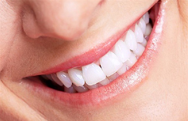 Làm thế nào để răng chắc khỏe, không bị ê buốt trong mùa đông?