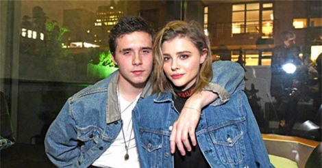 Rộ tin đồn cậu cả nhà Beckham đính hôn với "máy bay bà già"