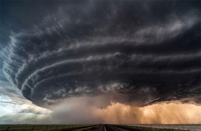 Tại sao mọi cơn bão đều có tên và ai là người đặt tên cho bão?