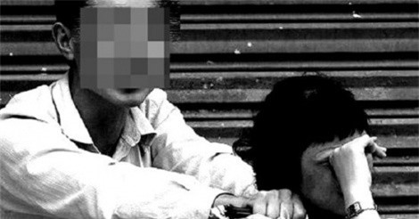 Bắc Giang: Giải cứu 1 phụ nữ bị kẻ "ngáo đá" khống chế trong taxi