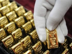 Giá vàng hôm nay 25/12: Lo lắng trước ngày nghỉ lễ