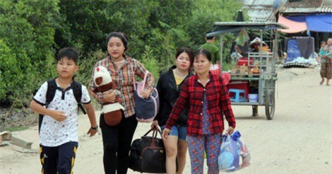 Hết Noel, người dân Nam Bộ kéo nhau đi tránh bão