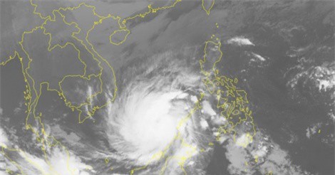 THỜI TIẾT NGÀY 25/12: Bão 16 đi qua Trường Sa, đêm nay vào Nam Bộ