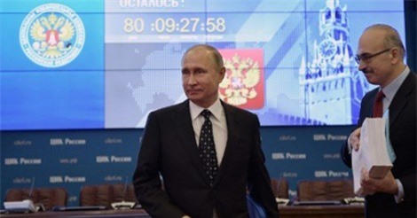 Putin nộp hồ sơ tái tranh cử
