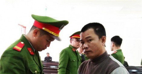 Cha lĩnh 13 năm tù vì... hiếp dâm con gái ruột