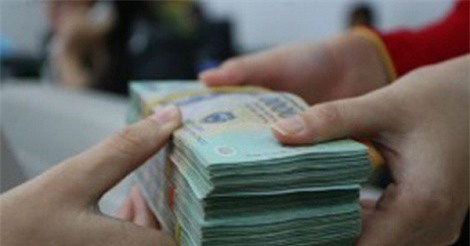 Thủ tướng yêu cầu cung ứng đủ tiền mặt trong dịp Tết