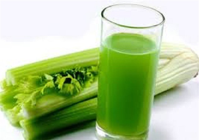 Cần tây - "trợ thủ" mới trong hỗ trợ điều trị tăng huyết áp 