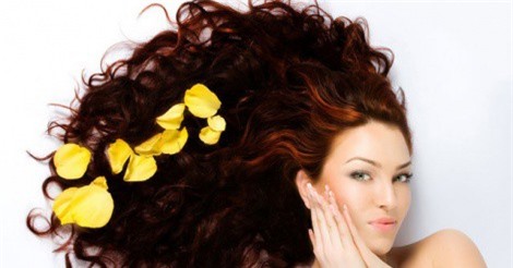 Chăm sóc tóc óng mượt, sạch gàu với 7 loại thực phẩm có sẵn trong nhà