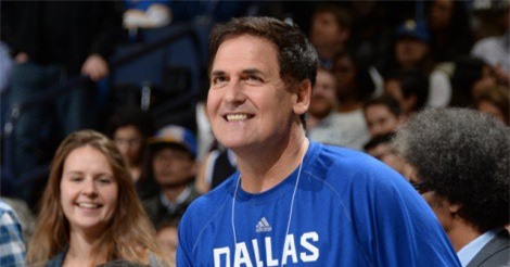 Mark Cuban: Từ cậu bé nghèo bán đồ vặt đến tỷ phú chơi ngông khét tiếng bậc nhất thế giới