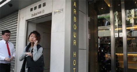 Nhiếp ảnh gia cưỡng hiếp, sát hại người mẫu ảnh tuổi "teen"