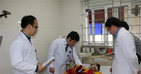 Sưởi ấm bằng than củi, 2 gia đình tại Hà Tĩnh bị ngộ độc khí CO