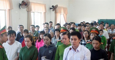 Bênh con gái, cả gia đình vướng vòng lao lý