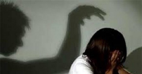 Đồng Nai: Khởi tố thanh niên 22 tuổi nhiều lần "quan hệ" với bạn gái 15 tuổi 