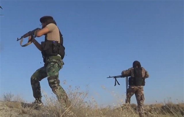 Ác chiến Đông Damascus: Phiến quân đánh chiếm căn cứ chiến lược của quân đội Syria 