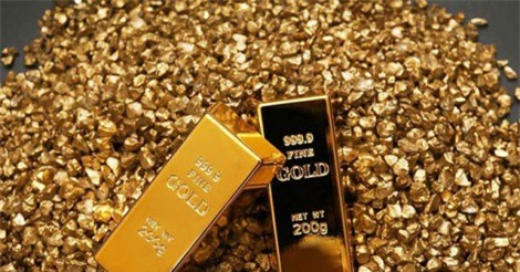 GIÁ VÀNG NGÀY 2/1: Tiếp tục tăng trưởng tốt