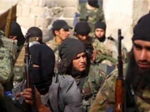 Khủng bố triển khai 2.000 chiến binh ở Hama, Idlib cản chân quân đội Syria