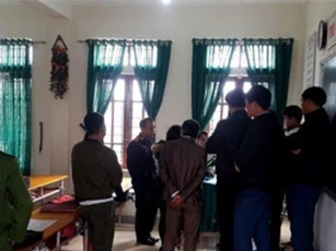 Hà Tĩnh: Nữ sinh lớp 7 dùng khăn quàng đỏ tự tử tại lớp học