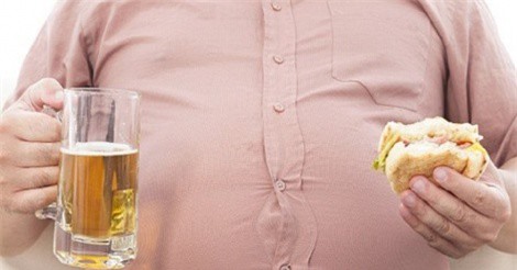 Bí quyết giảm cân không cần kiêng bia, rượu