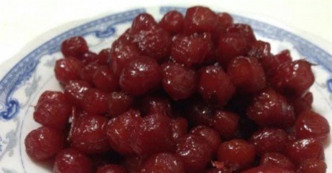 Clip: Hướng dẫn làm mứt chùm ruột bằng nguyên liệu tự nhiên