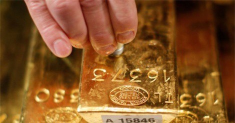 Giá vàng ngày 4/1: Giằng co mạnh