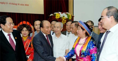 Thủ tướng Chính phủ: Đấu tranh chống lại ... “lợn 2 chuồng, rau 2 luống”