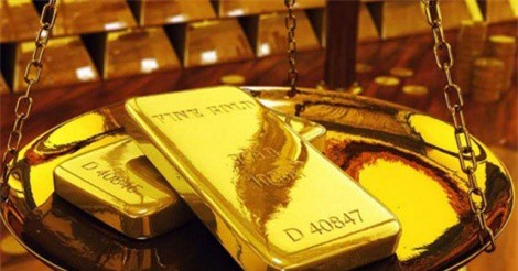 GIÁ VÀNG NGÀY 5/1: Ngược chiều với giá vàng thế giới?