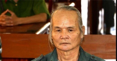 Lãnh án giết người chỉ vì bẫy chuột ngoài ruộng nếp