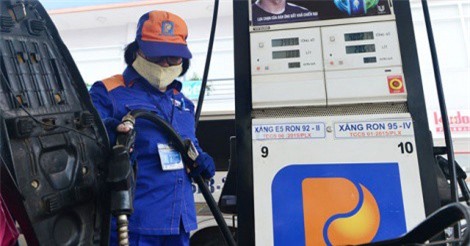 Xăng RON 95 vượt 20.000 đồng một lít, bỏ xa giá xăng E5