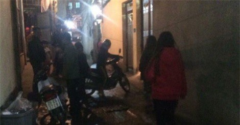 Hà Nội: Nữ sinh phát hiện bạn trai chết trong phòng