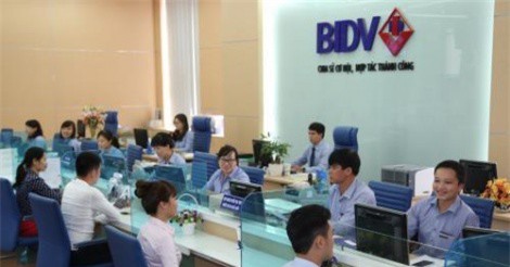 Các ngân hàng lớn lần lượt báo lãi khủng