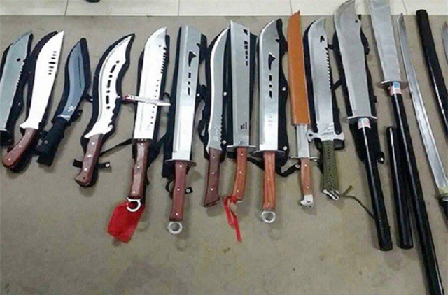 Đột kích kho vũ khí lớn của giang hồ Sài Gòn