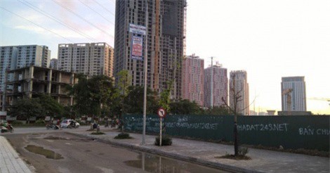 Giá nhà đất Tp.HCM bắt đầu tăng trong khi Hà Nội hạ nhiệt 