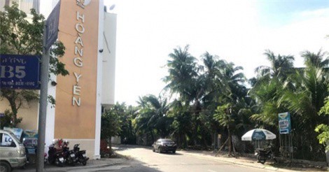 Khánh Hòa: Mâu thuẫn với khách, 2 nhân viên quán karaoke bị chém trọng thương